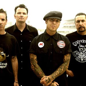 Social Distortion