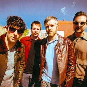 Low Cut Connie