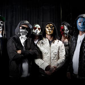 Hollywood Undead