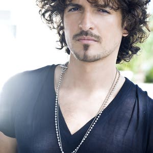 Tommy Torres