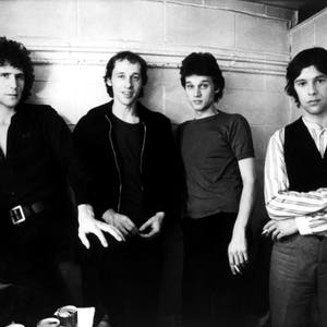 Dire Straits