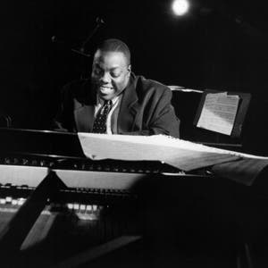 Cyrus Chestnut