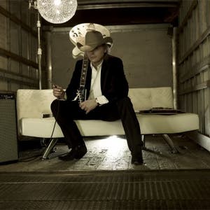 Dwight Yoakam